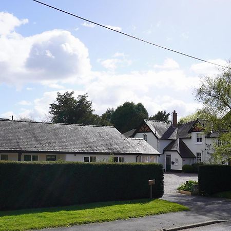 The Old Vicarage Self-Contained Apartments North Lydbury 외부 사진