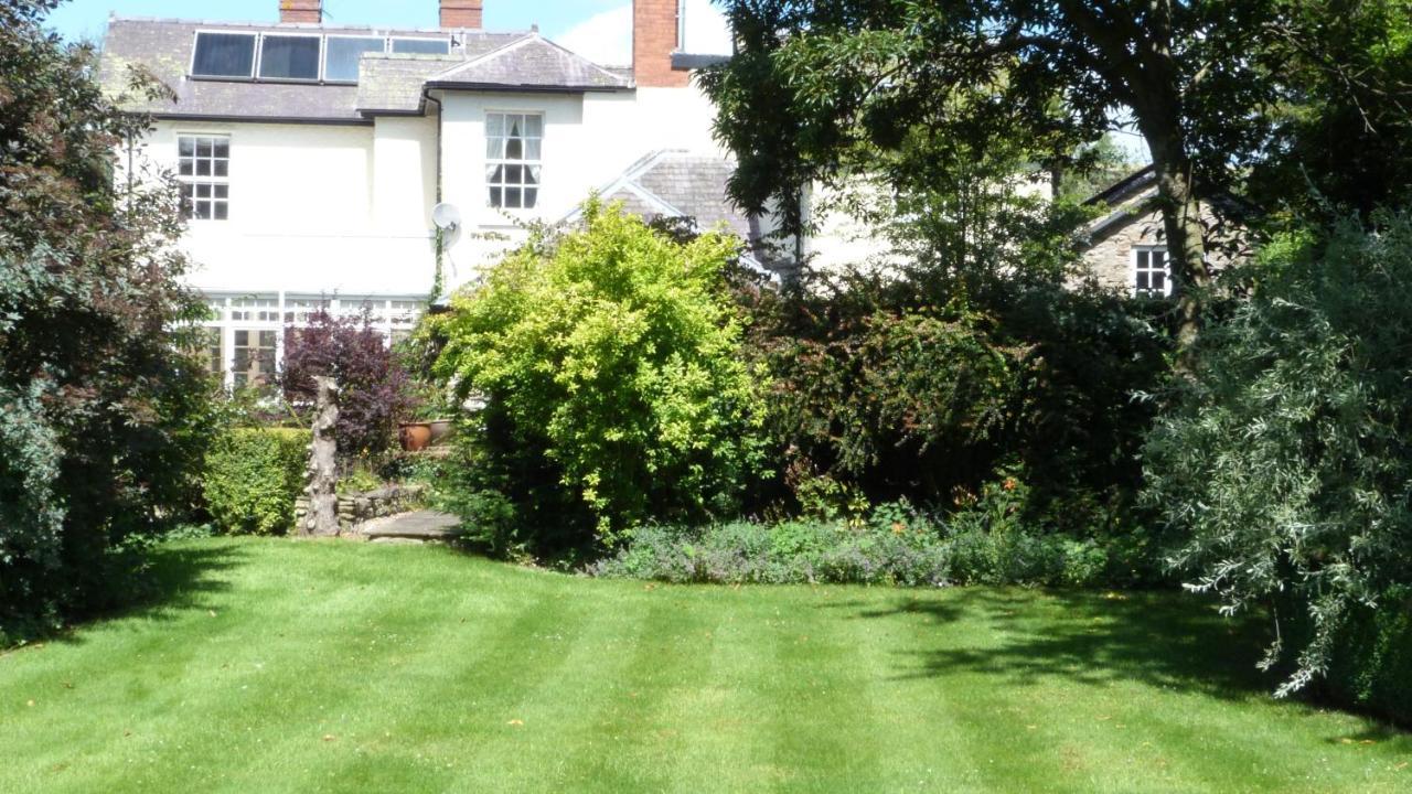 The Old Vicarage Self-Contained Apartments North Lydbury 외부 사진